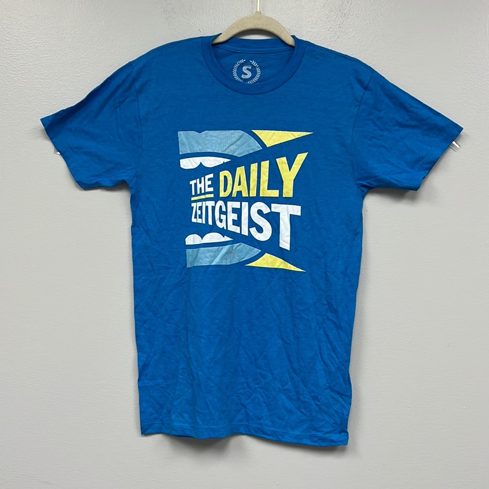 WOMEN'S T-SHIRT TEEPUBLIC 'The Daily Zeitgeist" (S)